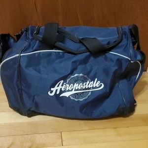 Good used aeropastle gym bag